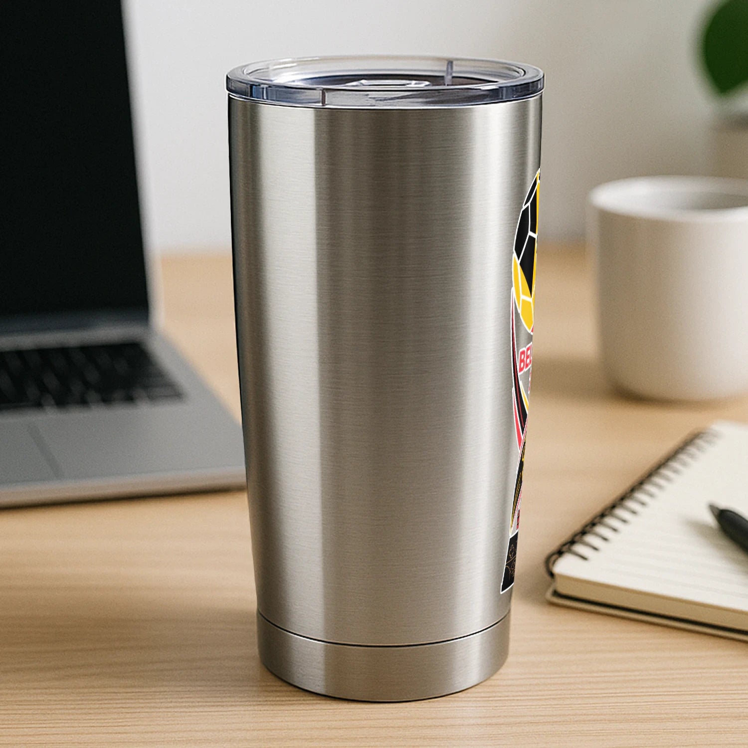 {"origin":"mayzing","colors":["Stainless Steel"],"sizes":["20 oz"],"isMainImage":false,"isCustomMockup":false}