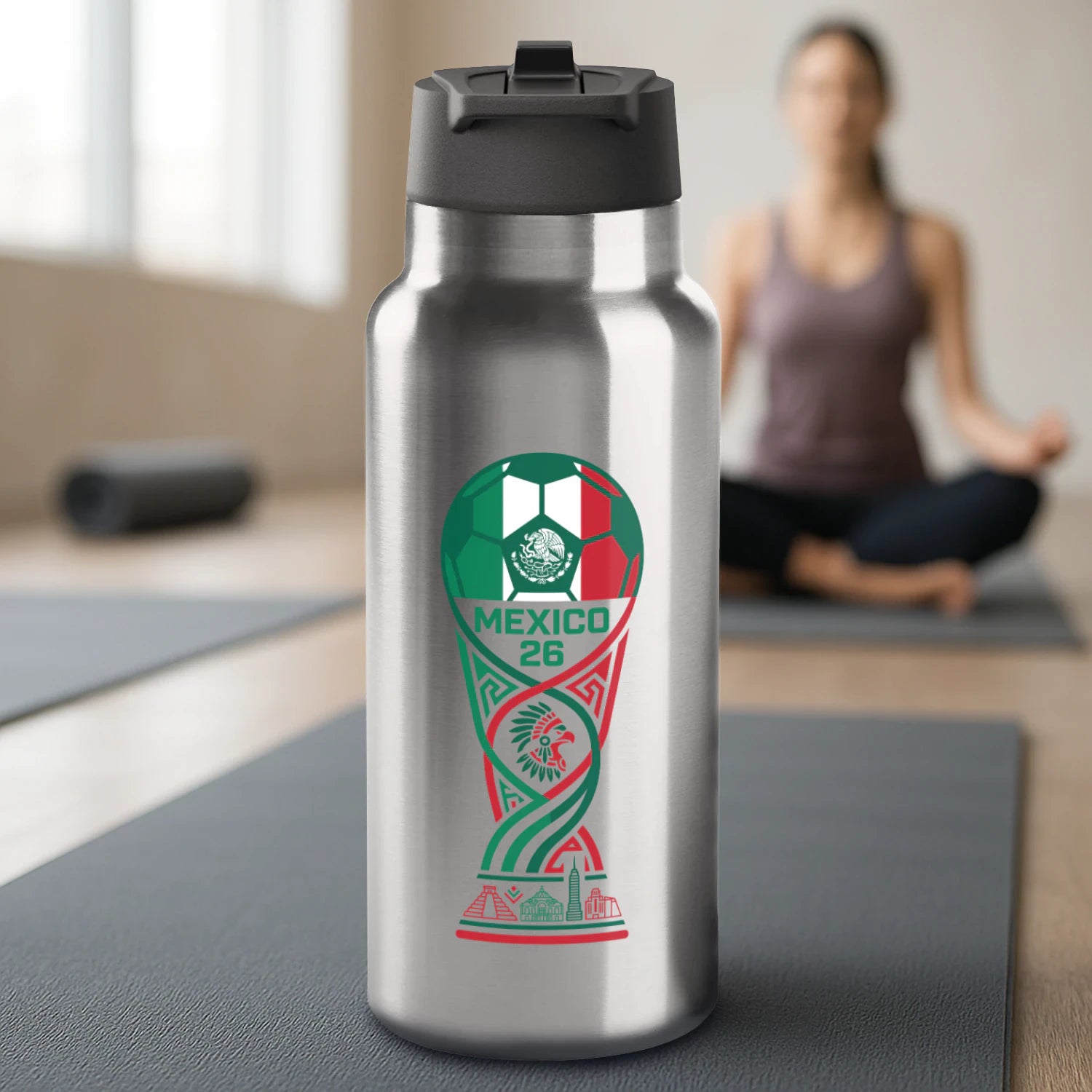 {"origin":"mayzing","colors":["Stainless Steel"],"sizes":["32 oz"],"isMainImage":false,"isCustomMockup":false}
