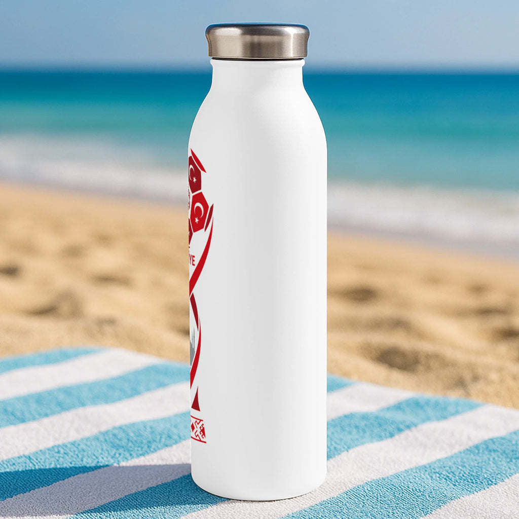 {"origin":"mayzing","colors":["White"],"sizes":["20 oz"],"isMainImage":false,"isCustomMockup":false}