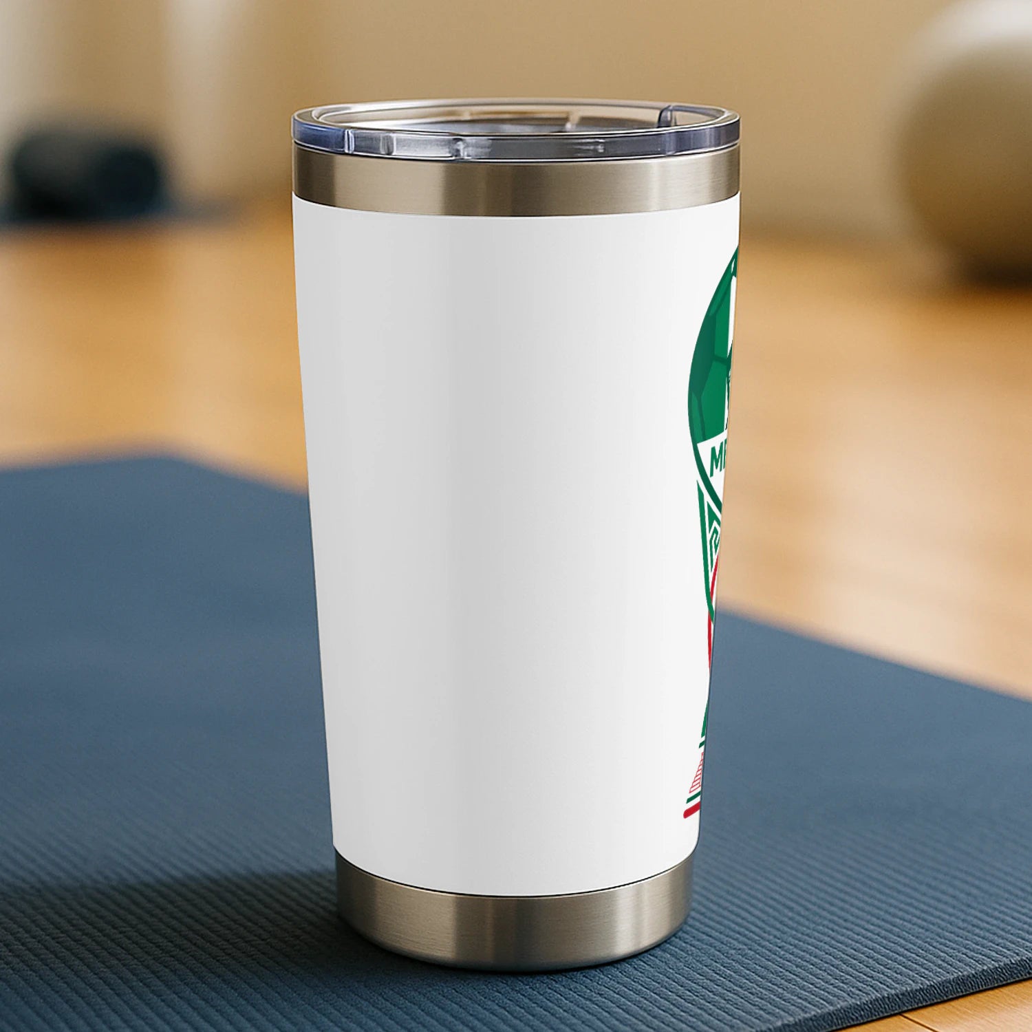 {"origin":"mayzing","colors":["White"],"sizes":["20 oz"],"isMainImage":false,"isCustomMockup":false}