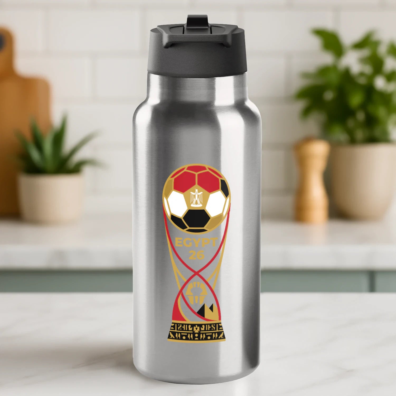{"origin":"mayzing","colors":["Stainless Steel"],"sizes":["32 oz"],"isMainImage":false,"isCustomMockup":false}